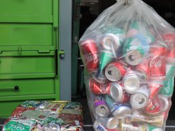 Dosenpresse Aludosen verpresst | Toel Recycling AG