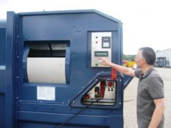 Wiegesystem Presscontainer AJK l Toel Recycling AG