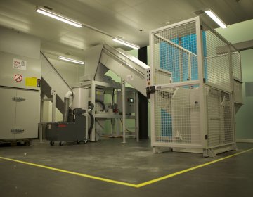 Papierschredder Aktenvernichtungsanlage | Toel Recycling AG