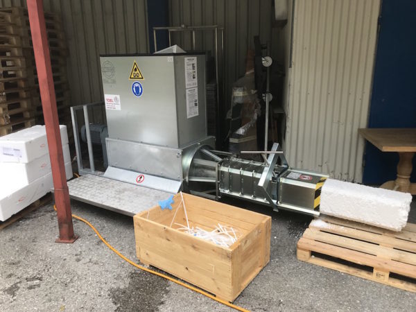 Styroporverdichter KBM Mini ohne Auslaufschiene l Toel Recycling AG