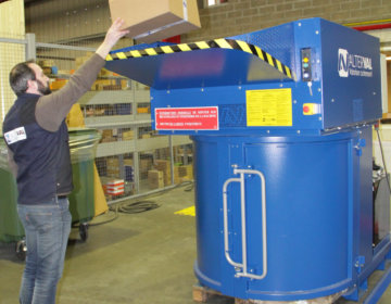 Universalverdichter Einwurf Karton