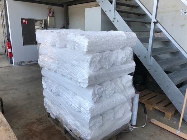 Verdichtetes Material Styropor l Toel Recycling AG