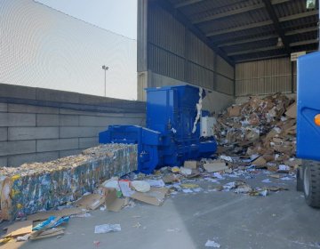 Mobile Ballenpresse Abba 800 | Toel Recycling AG