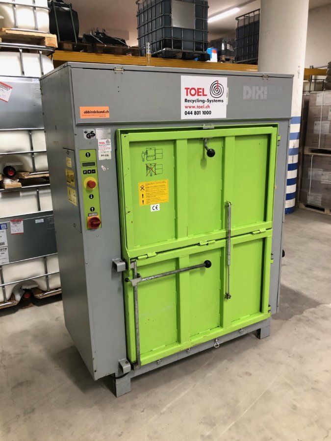 Occasion Kartonpresse Dixi 18 S | Toel Recycling AG