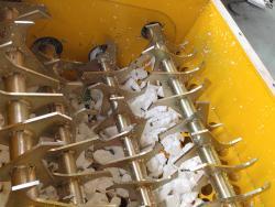 Styroporverdichter Schneidewelle l Toel Recycling AG