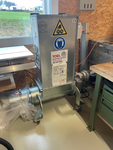 Compacteur de polystyrène Nano KBM | Toel Recycling AG