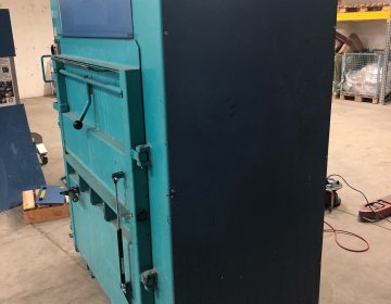 Presse à balles d'occasion | Toel Recycling AG