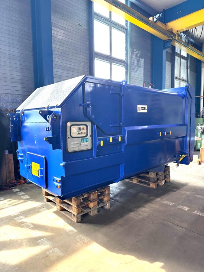 Presscontainer Toel occasion