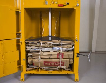 Ballenpresse Bramidan B3 Folienballen | Toel Recycling AG