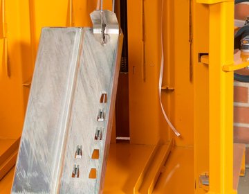 Ballenpresse Bramidan X10 Ballenauswurf | Toel Recycling AG