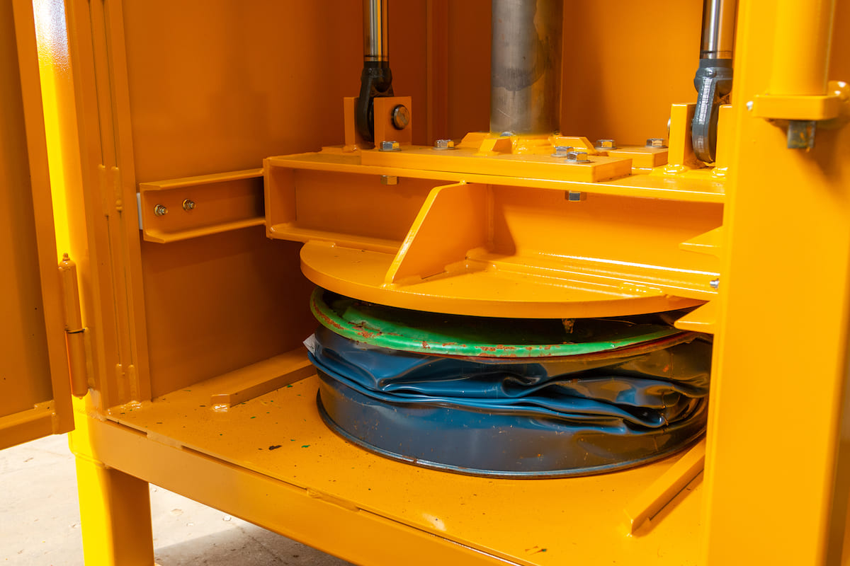 Fasspredde Bramidan DP16 gepresstes Fass | Toel Recycling AG