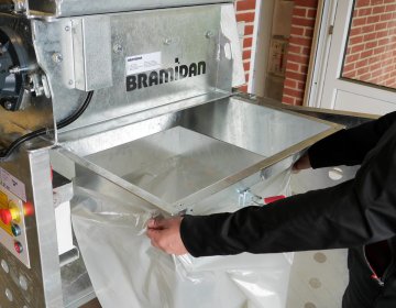 Styroporschredder Bramidan Sackhalter | Toel Recycling AG