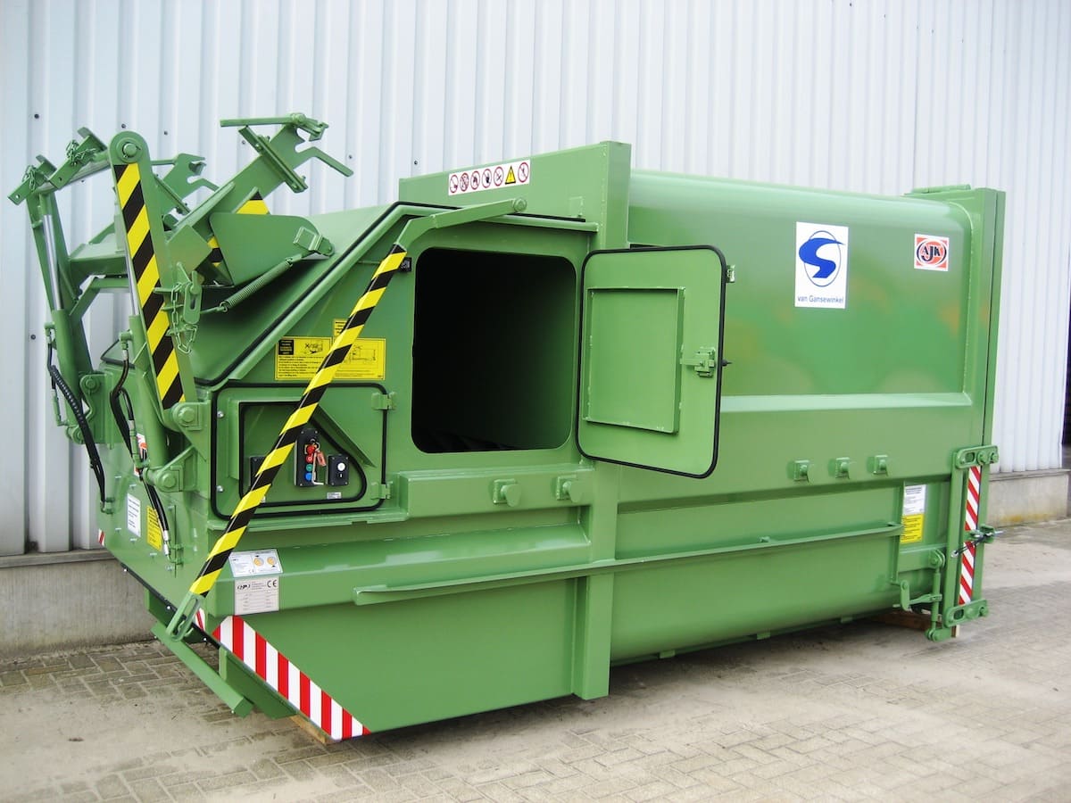 Presscontainer Welaki mit Seitentür | Toel Recycling AG