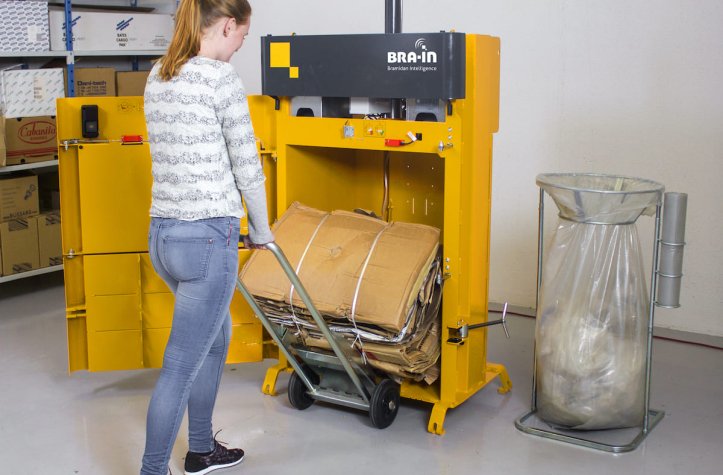 Presse à balles Bramidan B3 Éjection des balles