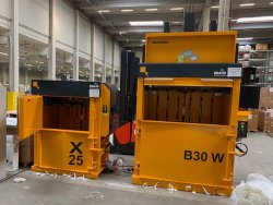 Bramidan Kartonpressen X25 und B30W | Toel Recycling AG