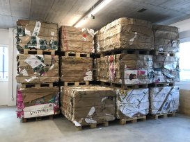Kartonballen gut stapelbar | Toel Recycling AG