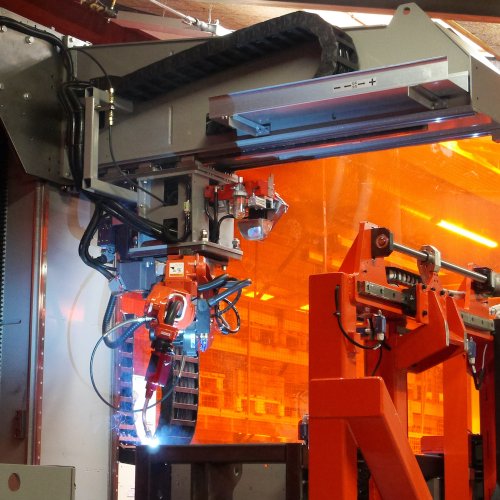 Roboter Produktion Bramidan Ballenpressen | Toel Recycling AG