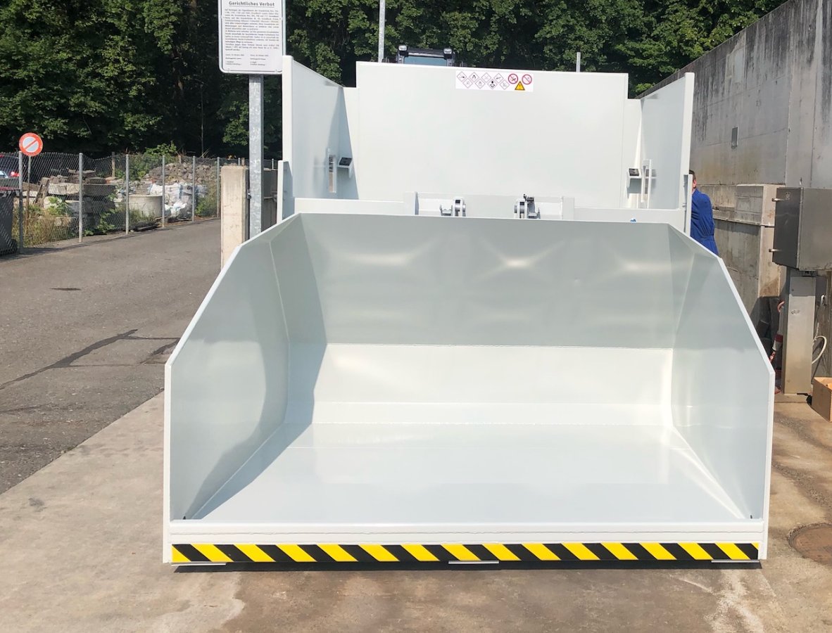 Presscontainer Kippschaufel | Toel Recycling AG