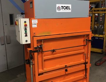 Ballenpresse Occasion | Toel Recycling AG
