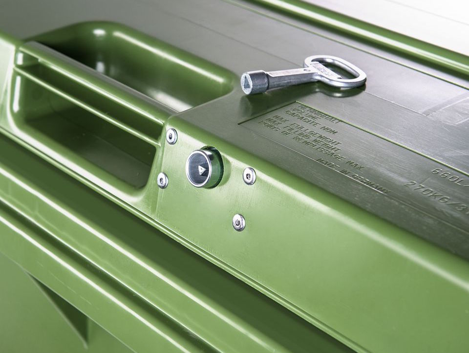 Kunststoffcontainer Dreikantschloss Verwo