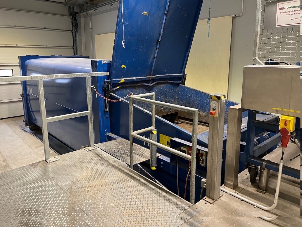 Presscontainer Occasion Abrollkipper